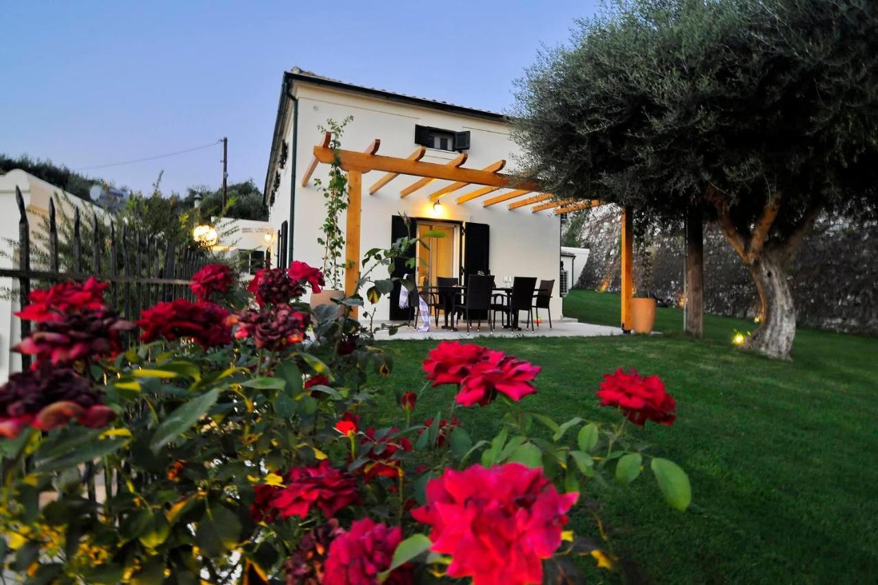 Myronis Villa Corfu Town Exterior foto